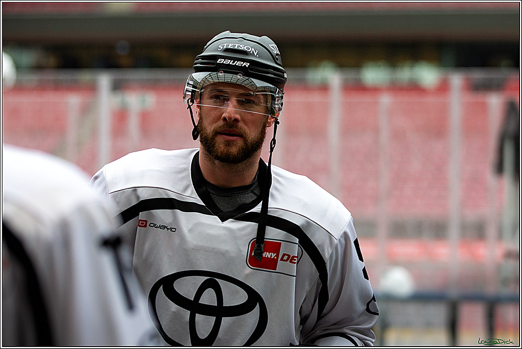 PENNY DEL; Koelner Haie Wintergame Training; Koeln, 02.12.2022